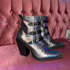 John Fluevog Signatures: Durer